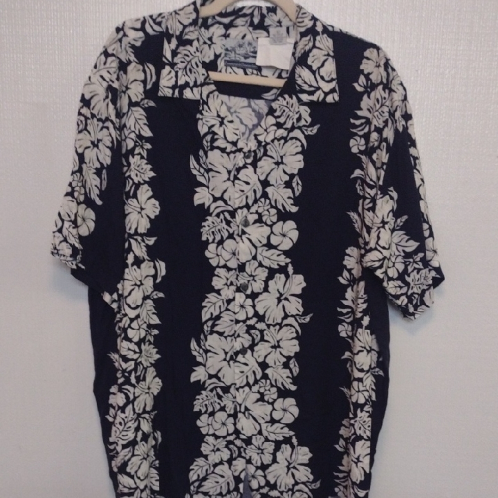 Vintage Floral Black and White Men's Shirt